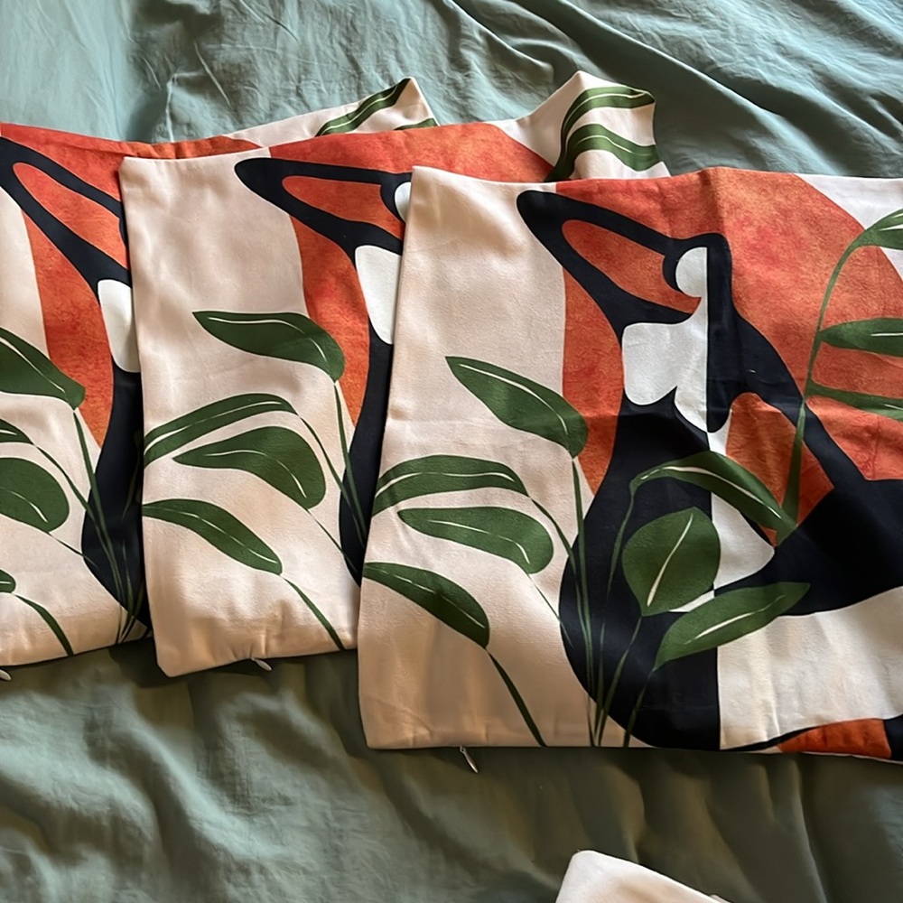 NWT set of three pillow covers, great for outdoor and indoor! - Picture 2 of 4